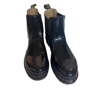 Dr. Martens 2976 Black Patent Leather Chelsea Boots Women's Size 9